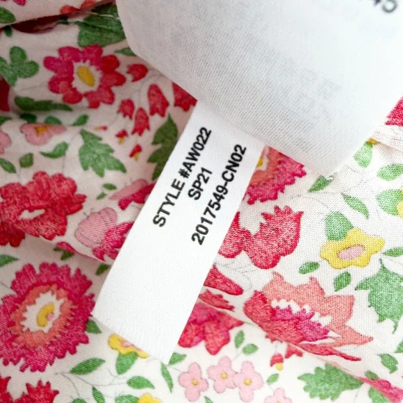 J. Crew Slim-Fit Button Down Shirt in Liberty Fabric Danjo Floral Print Size 4 - Picture 14 of 14